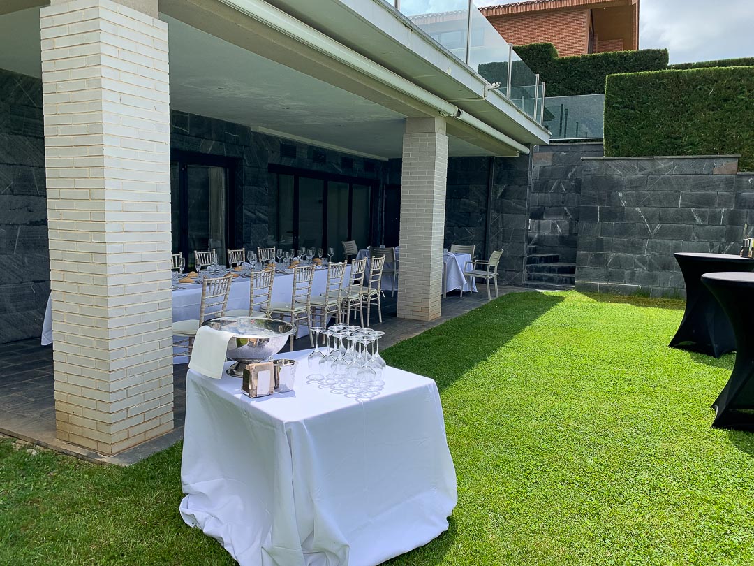 Imagen de decoración preparación para un servicio en un congreso / convención / evento / fiesta