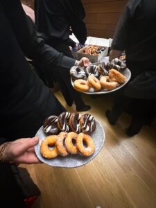 Imagen de comida de un evento / congreso / fiesta